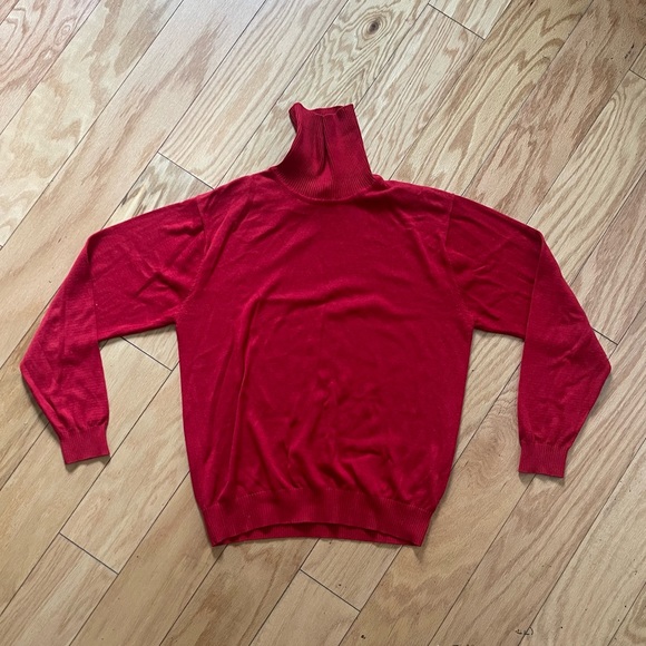 Red Turtleneck Sweater size Medium - Picture 2 of 7